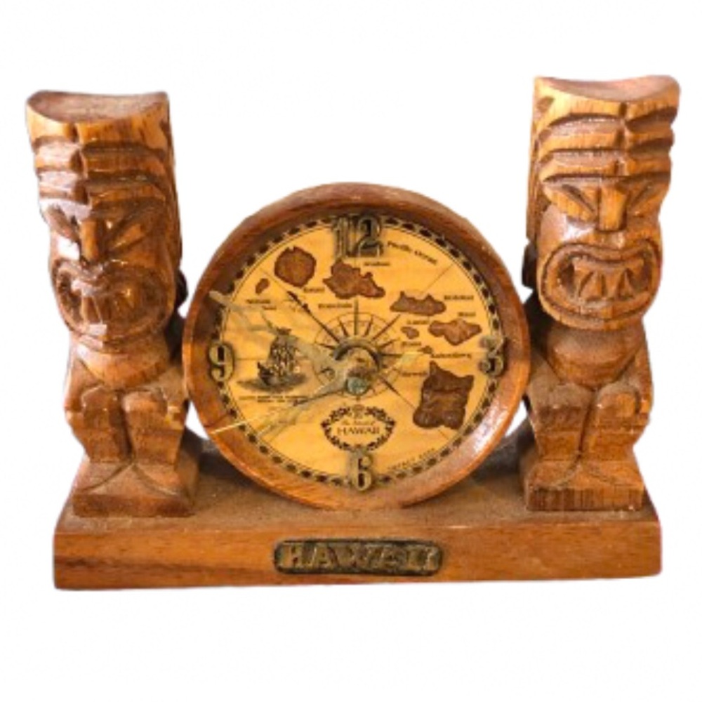 HAWAII CARVED WOOD TIKI CLOCK • BATTERY OPERATED